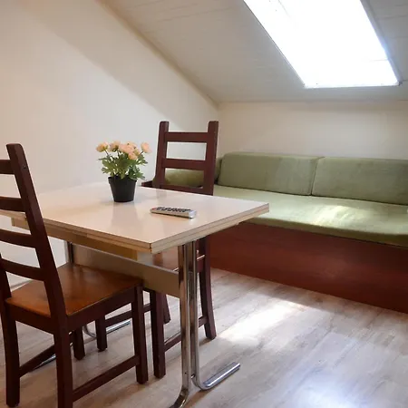 ゲストハウス Gaestehaus Frei