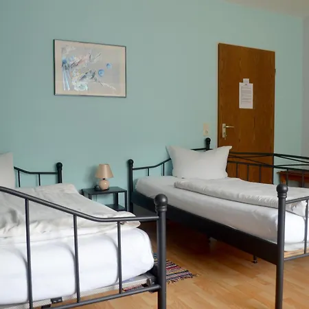 Gaestehaus Frei ゲストハウス 3*