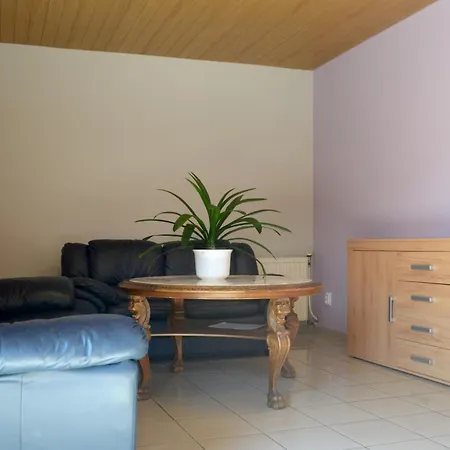 Gaestehaus Frei ゲストハウス