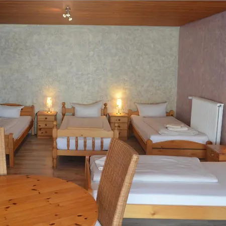 ゲストハウス Gaestehaus Frei 3*